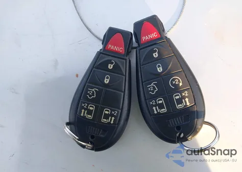 2014 Chrysler Town & Country Touring z USA, uszkodzony, nr VIN 2C4RC1BG2ER344585